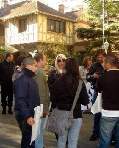 Polic�as se manifestaron frente a la Departamental y denunciaron �condiciones indignas� de trabajo