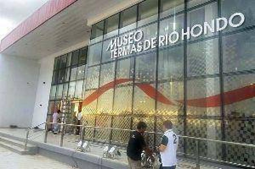 Hoy se habilitar� en Las Termas el moderno Museo del Autom�vil