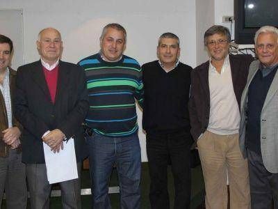 EL CENTRO DE BIOQU�MICOS RENOV� SUS AUTORIDADES