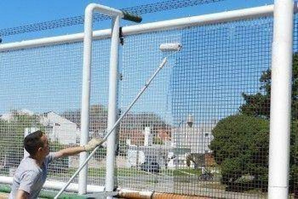 Avanzan a los trabajos de obra en el Estadio �Jos� Mar�a Minella''