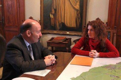 Se conform� oficialmente la Mesa Local de Prevenci�n y Erradicaci�n de la Violencia Familiar