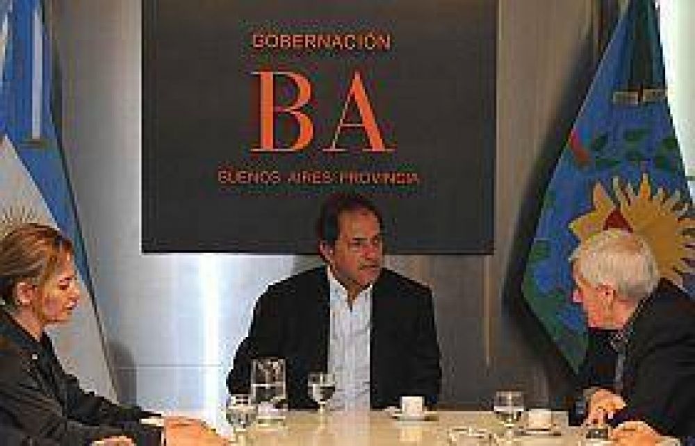 Scioli recibi� a Cal� en sus oficinas de la gobernaci�n