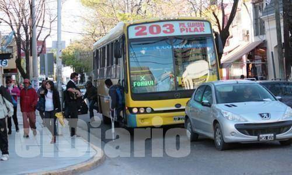 Aprueban pedido de informes por el transporte p�blico