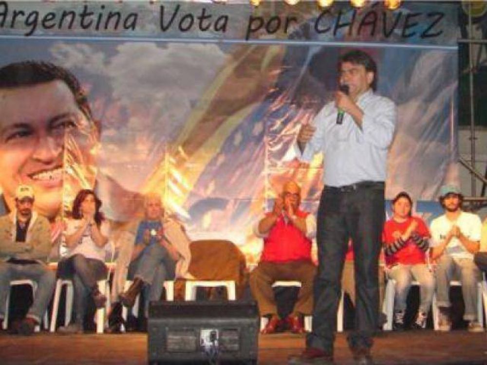 Guti�rrez, veedor en Venezuela