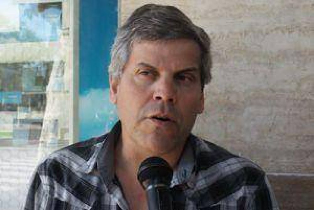 'La plata de la obra de gas en Moquehu� debe ser utilizada para optimizar el servicio'