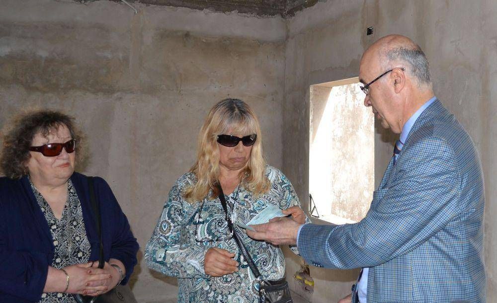 Sonre�r a la Vida recibi� 40.000 pesos de manos del intendente Gorosito