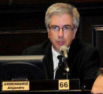 Armend�riz present� proyecto para que la provincia tambi�n ampl�e el derecho de los j�venes de 16