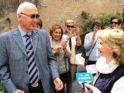 El Intendente Gorosito entreg� un subsidio de $80.000 a CEDIFISA para la construcci�n de su nuevo espacio 