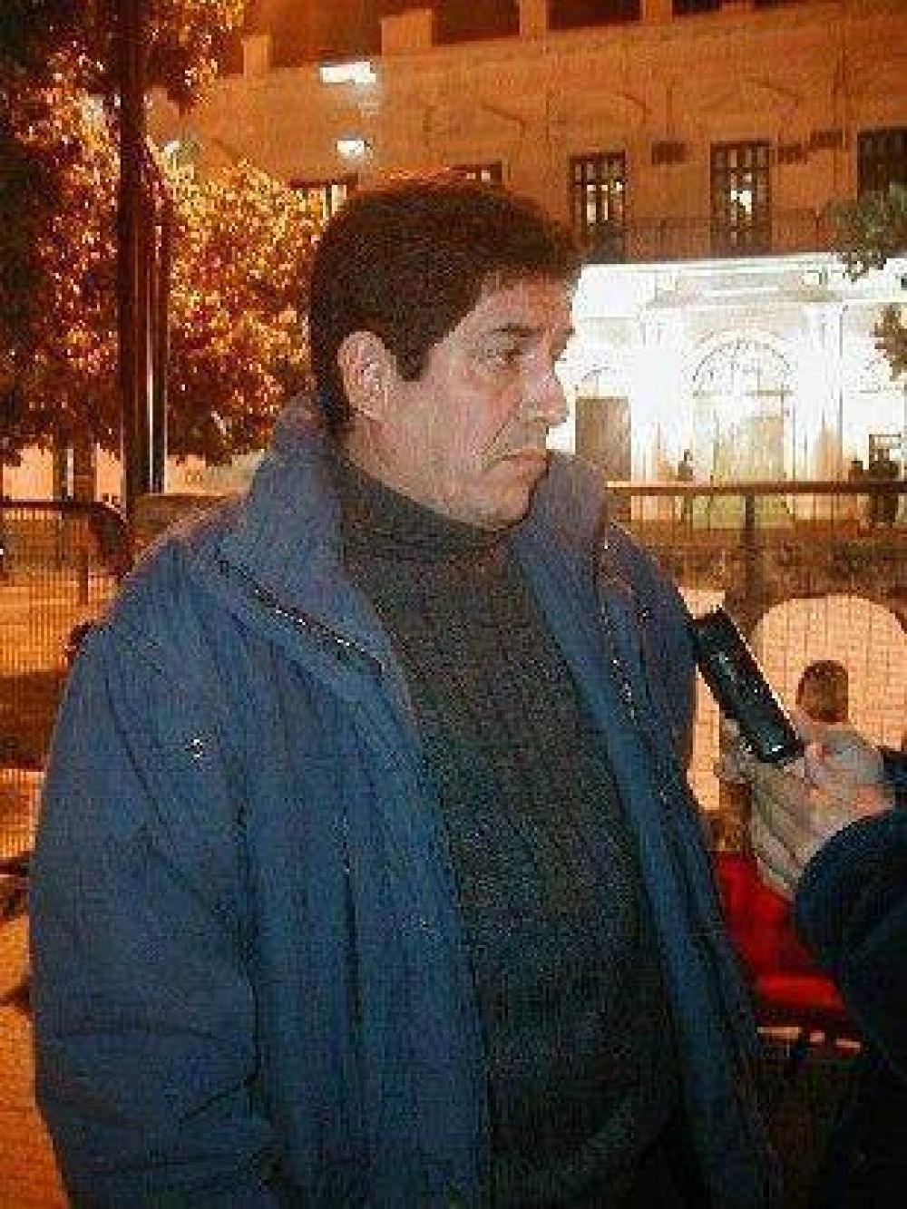 Los Docentes amenazan salir a la calle si no hay aumento.