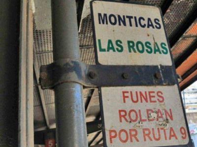Choferes paralizaron una l�nea a Funes y Rold�n