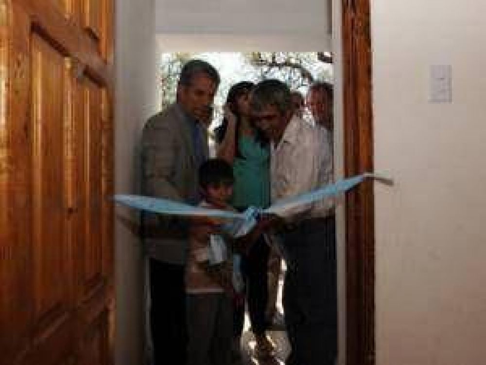El Gobierno entreg� una vivienda de Inclusi�n Social en Lafinur