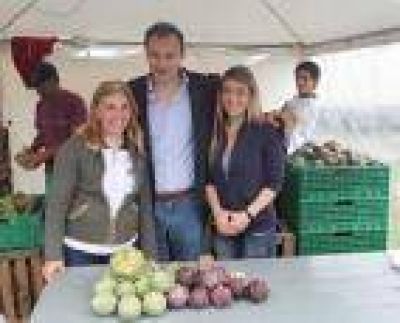 La Plata: Comenz� la 6ta. Fiesta Provincial del Alcaucil
