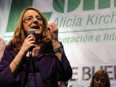 En Provincia, Alicia planta la bandera K 