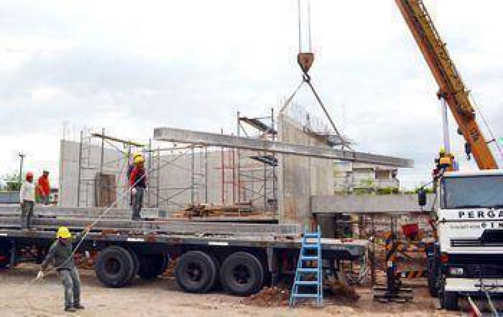 Realizan trabajos de infraestructura en el nuevo centro cultural Biblioteca Men�ndez