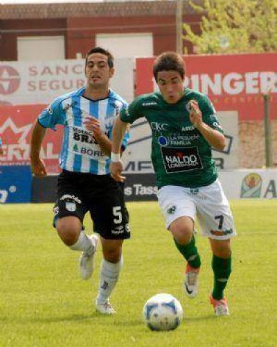 Sarmiento gole� a Atl�tico Tucum�n
