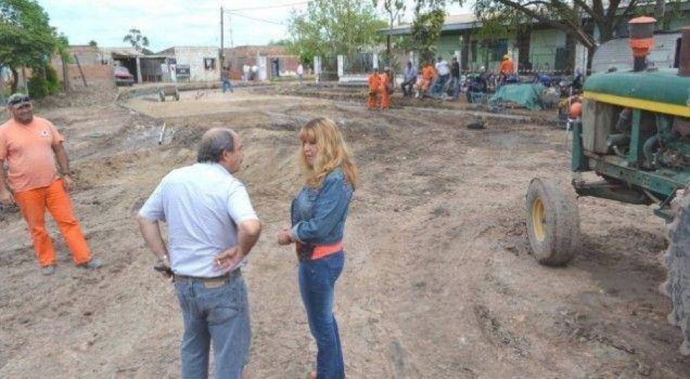  Avenida Rivadavia: ya se pavimentaron 6 cuadras