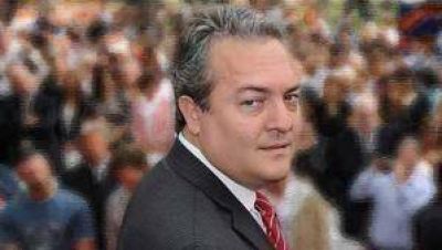 Coprotur: Para la oposici�n, el decreto de citaci�n a Breitenstein es obligatorio