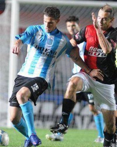 Racing vio la luz en la recta final