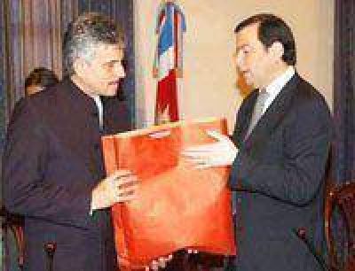 El c�nsul honorario de la India visit� ayer a Zamora.
