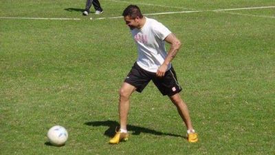  Gustavo Balvor�n espera volver a encontrarse con el gol