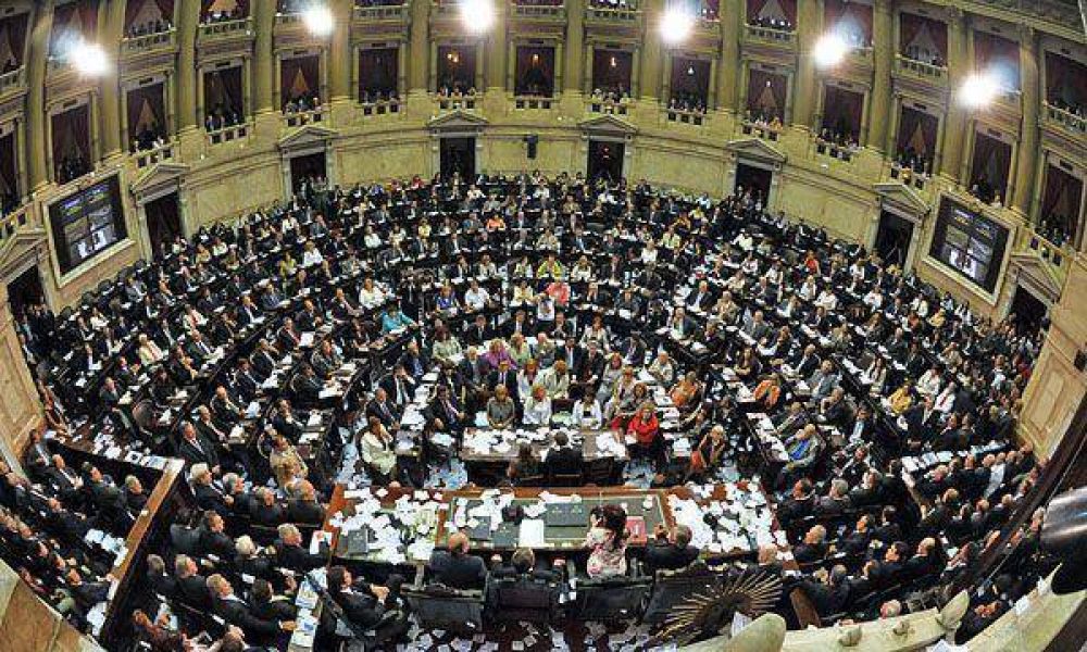 Comienzan a debatir el cambio de la fecha de las elecciones
