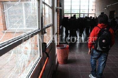  La falta de obras y el deterioro en las escuelas de R�o Cuarto