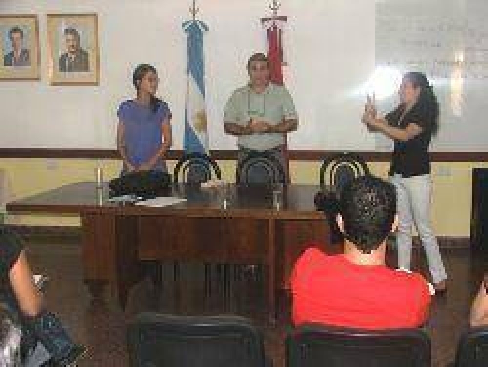 Capacitaron a hipoac�sicos sobre Educaci�n Sexual.