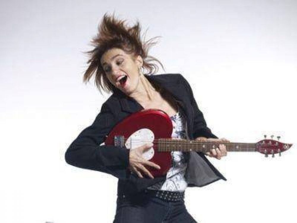 HILDA LIZARAZU SE PRESENTA EN EL AUDITORIUM DE MAR DEL PLATA