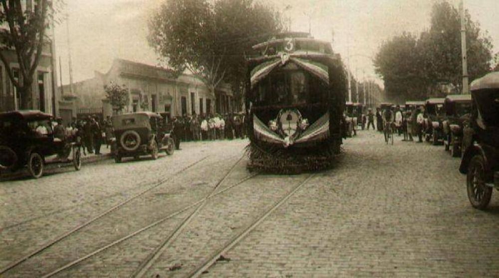 Hace 100 a�os arrancaba el primer tranv�a