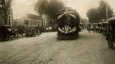 Hace 100 a�os arrancaba el primer tranv�a