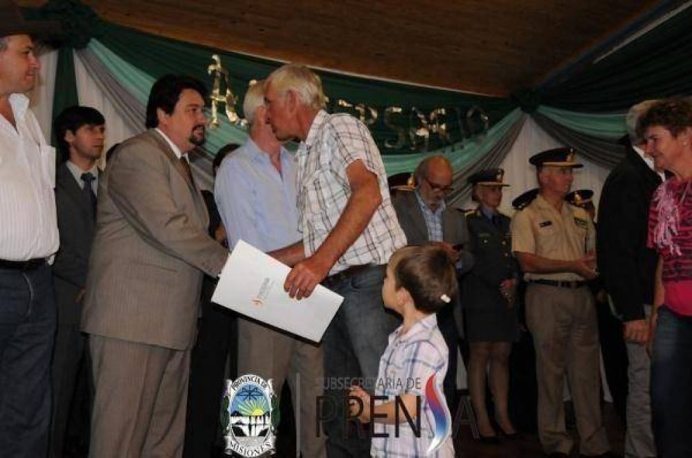 Closs: �Con recursos del Gobierno apuntalamos el precio del t�