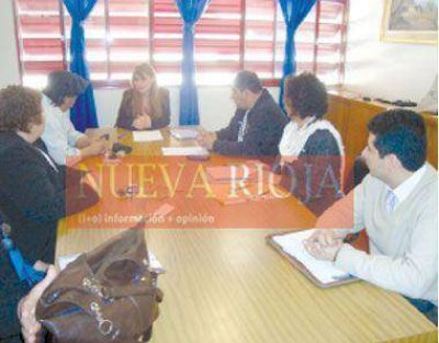 La UNLaR ofrecer� cursos a las escuelas t�cnicas