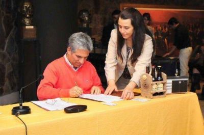Fueron aprobados 40 proyectos de Nuevas Empresas para J�venes Sanluise�os