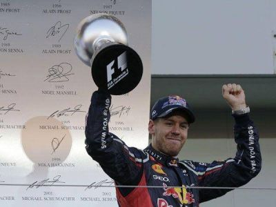 Vettel gan� en Jap�n, abandon� Alonso y hay final abierto en la F�rmula 1