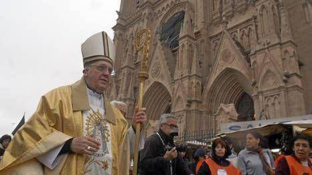 En Luj�n, Bergoglio llam� a �trabajar por la justicia�