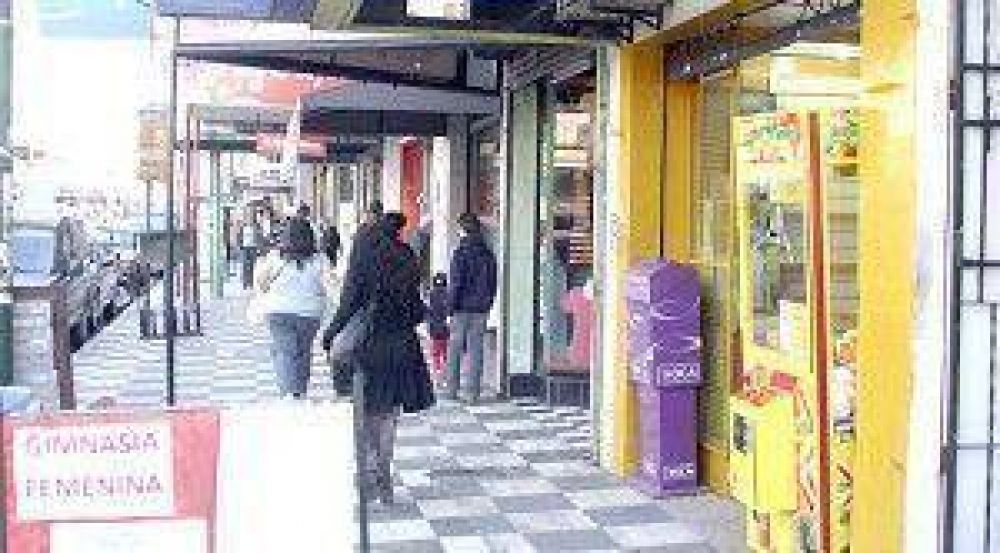 El centro comercial de San Jos� ya suma 300 locales