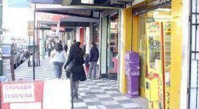 El centro comercial de San Jos� ya suma 300 locales