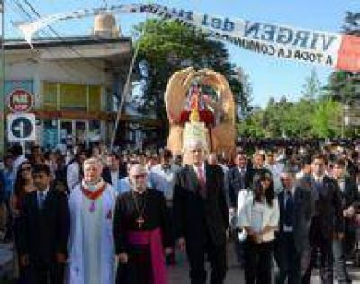 Zottos acompa�� al pueblo de Cafayate en su festejo patronal