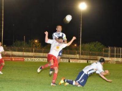 Argentino B : El Globo se qued� con las ganas ante Linque�o