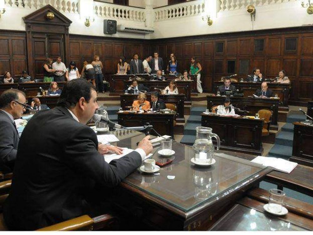 El Gobierno responde solo la mitad de los pedidos de informes de los legisladores
