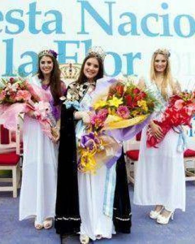 Guadalupe Serres 1� princesa en la 49� �Fiesta Nacional de la Flor�