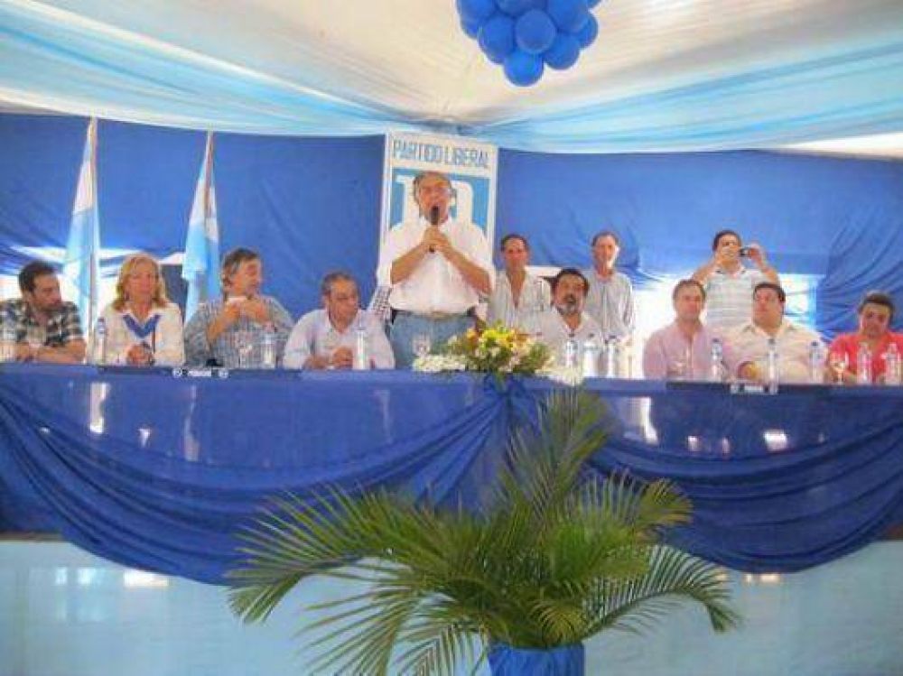 Liberales se mostraron unidos para alcanzar la gobernaci�n