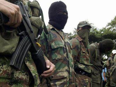 Interpol suspendi� �rdenes contra las FARC