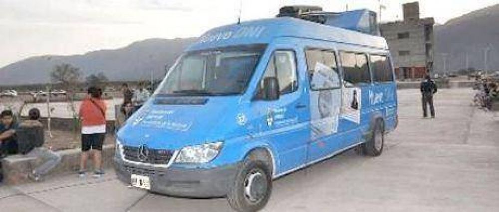 La combi de los DNI llega al departamento Juan Facundo Quiroga
