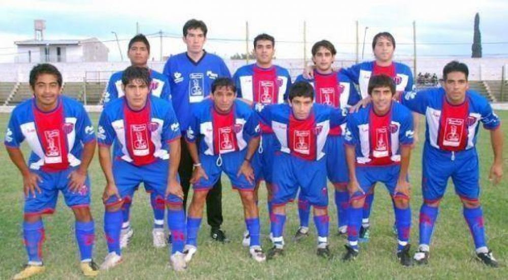 Tesorieri gole� a Chacarita y manda en el Anual capitalino