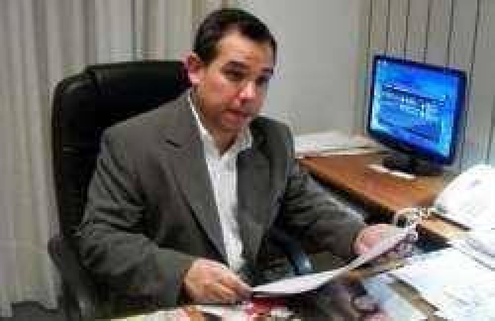 Rechazan gestiones de la FACA por la colegiaci�n obligatoria