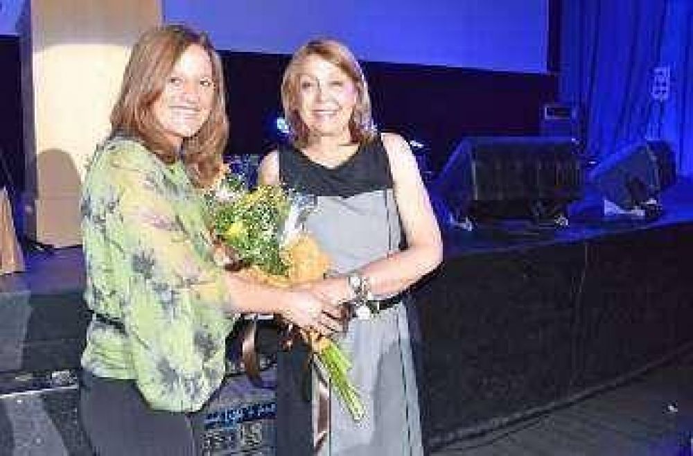 Norma Durango: "en las provincias, el INCAA milita por el cine argentino"	