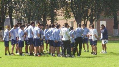  En medio de la bronca, Atl�tico vuelve a los trabajos