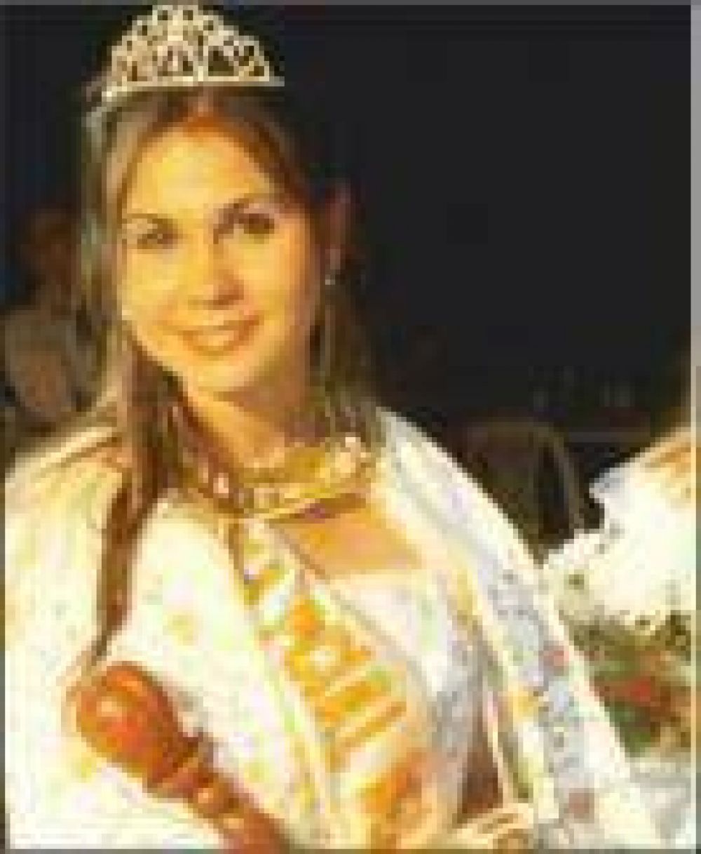 Paula Markievicsy es la nueva reina Provincial de Durazno