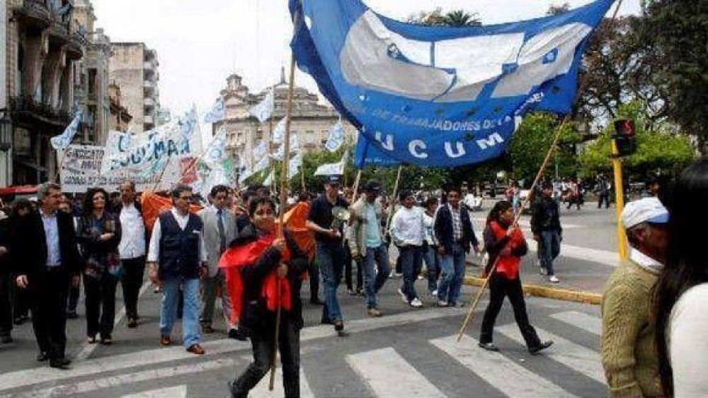  Marchar�n en Tucum�n para pedir que eliminen el impuesto al salario